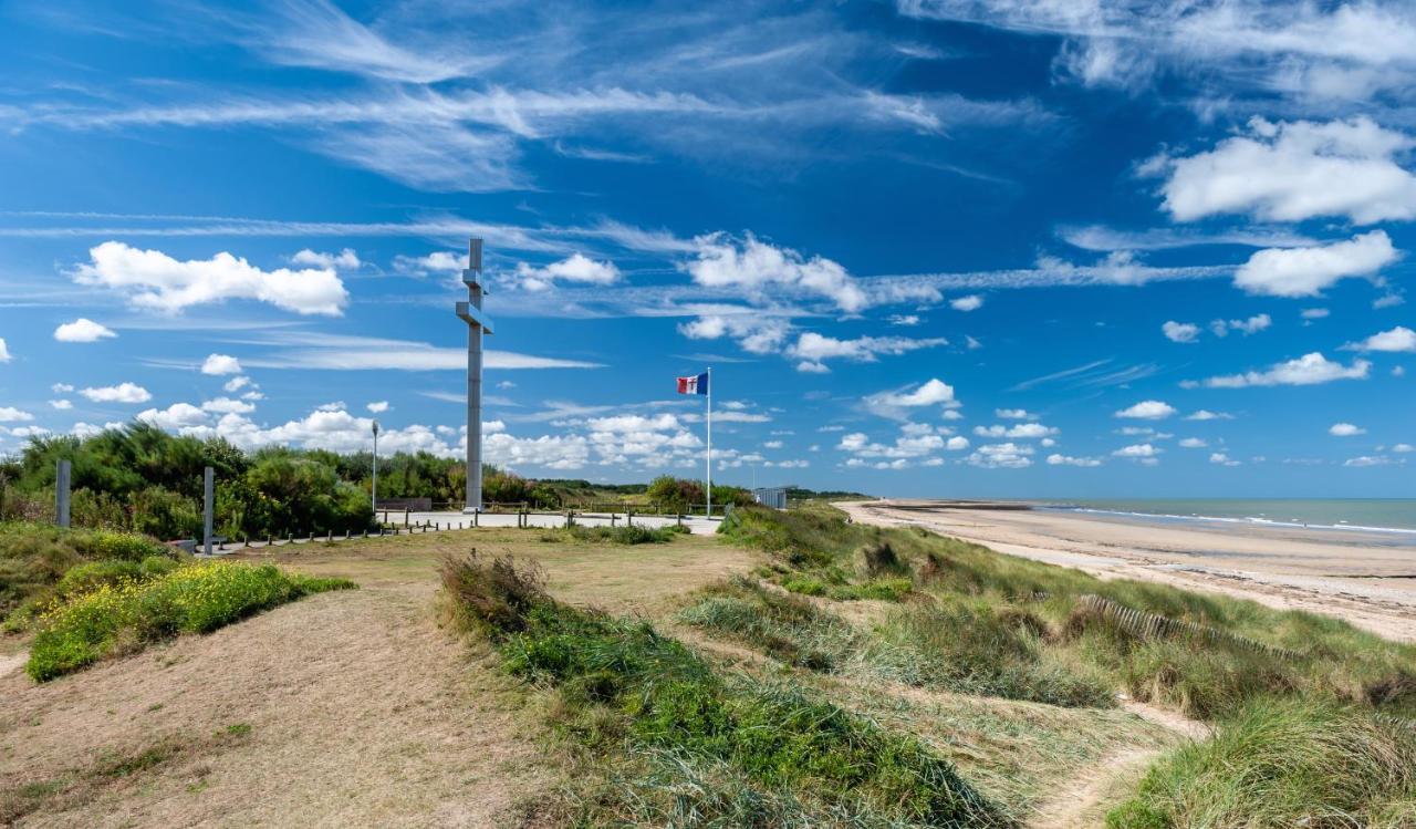 Appartement Pres Du Port Centre Et Plage - Vue Mer Courseulles-sur-Mer Buitenkant foto