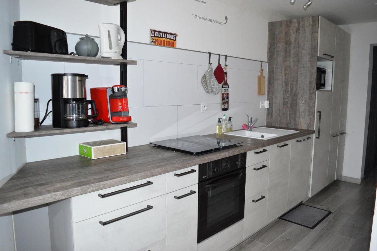 Appartement Pres Du Port Centre Et Plage - Vue Mer Courseulles-sur-Mer Buitenkant foto